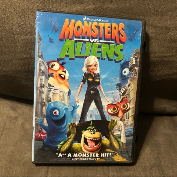 Monsters vs. Aliens (DVD, 2009) by dreamworks - Picture 7 of 10